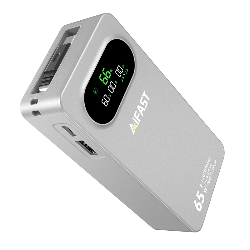 4-ce powerbank.jpg